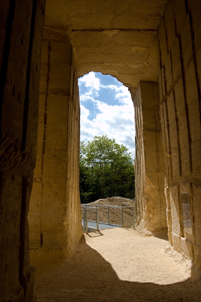 sint pietersberg limburg hdr landschap Fort Sint Pieter enci groeve Kasteelruine Lichtenberg kalksteen grotten mergel natuurmonumenten